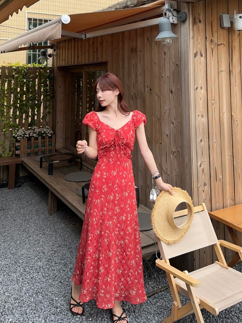 French-Style Stunning V-Neck Floral Dress for Women, 2025 Summer Elegant Waist-Cinching Long Dress, Tea Break Dress, Vacation Style Long Dress