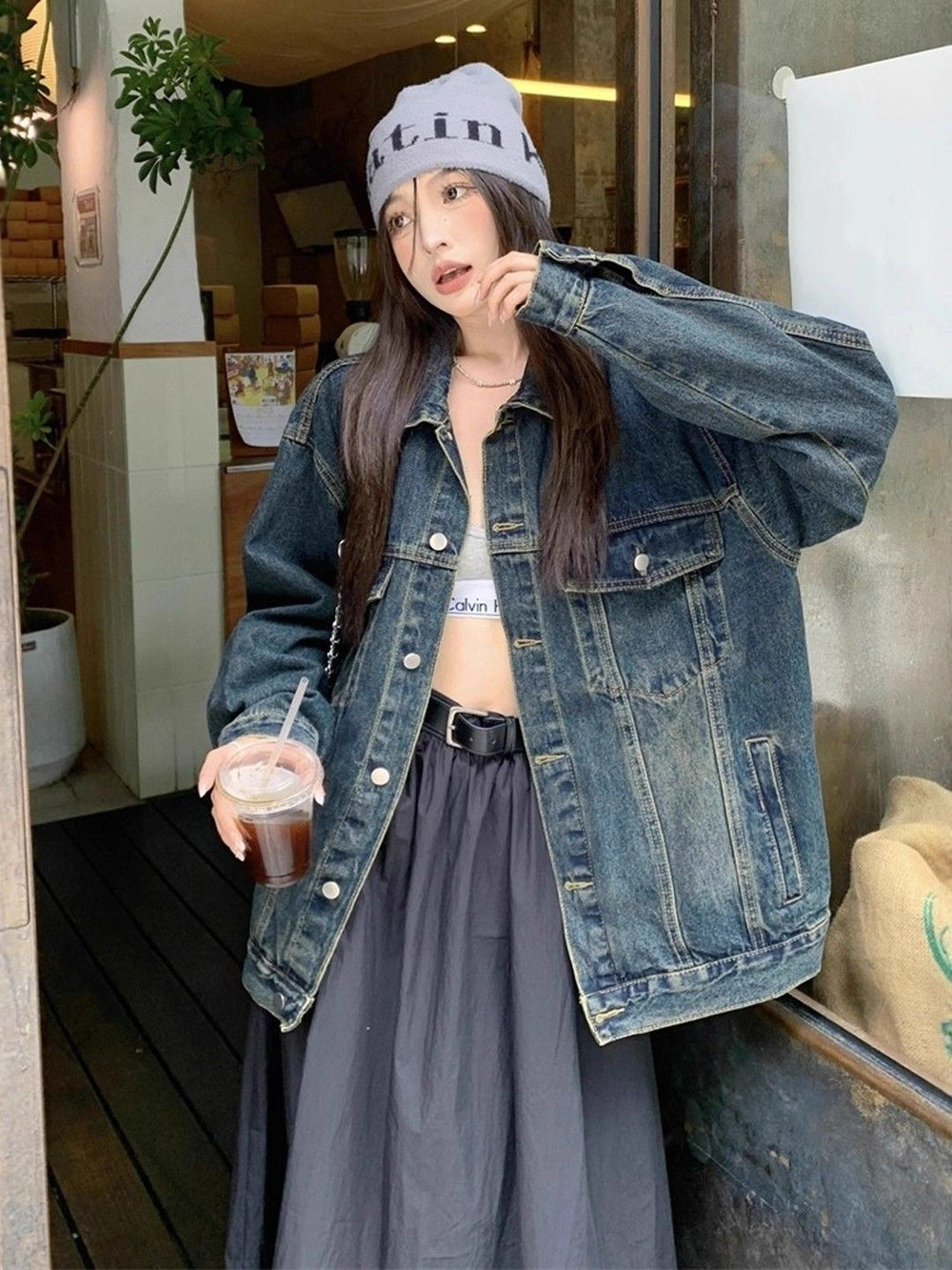 Dark Washed Retro Denim Jacket for Women 2025 Spring & Fall New Style Loose Slimming Look High-End Fashion Denim Jacket Trend